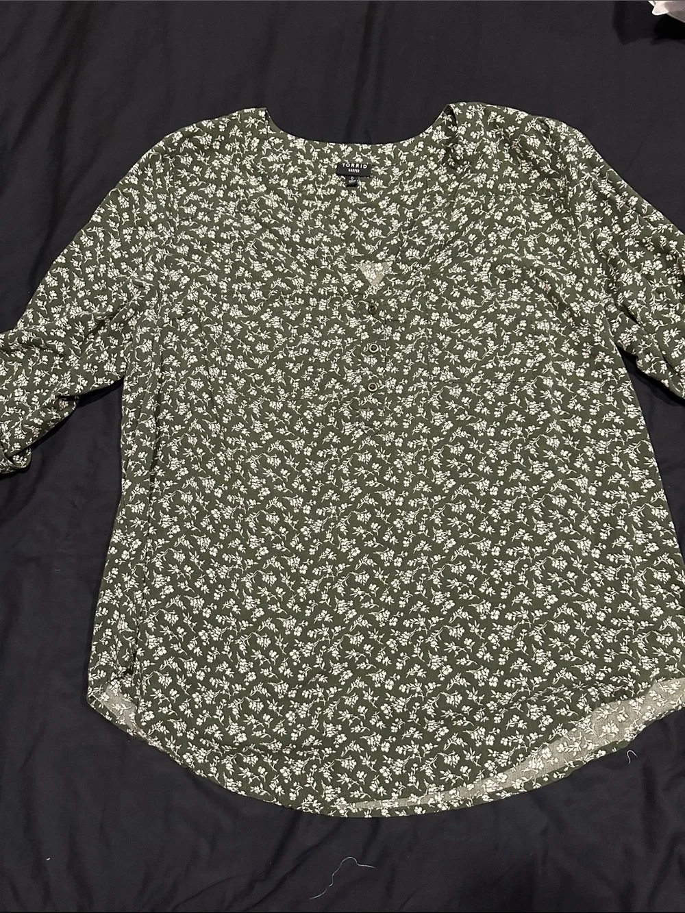 torrid Olive Green Floral Button-Front Harper Blouse
